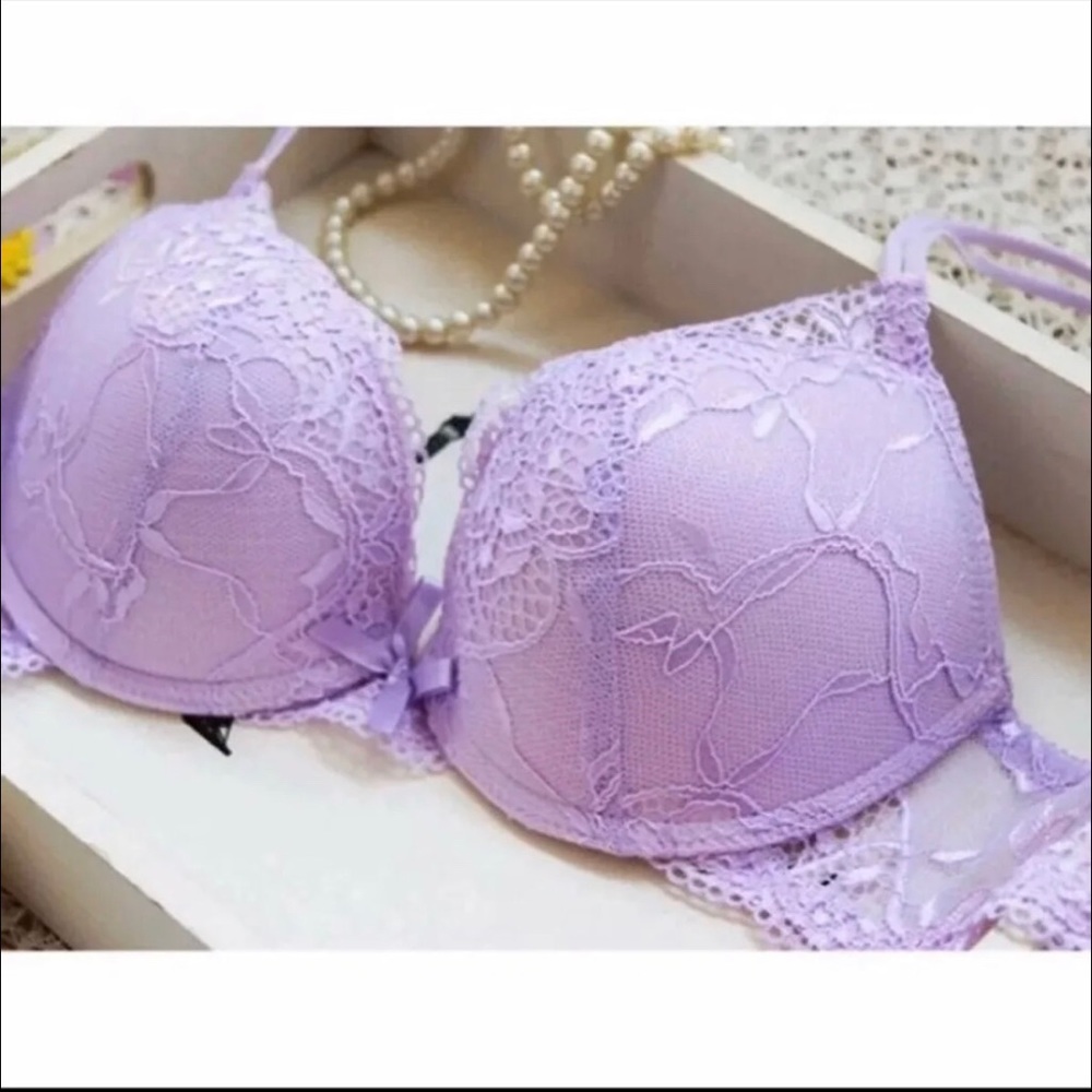 2 Sets Of Lace Bra With Matching Panties - image 4